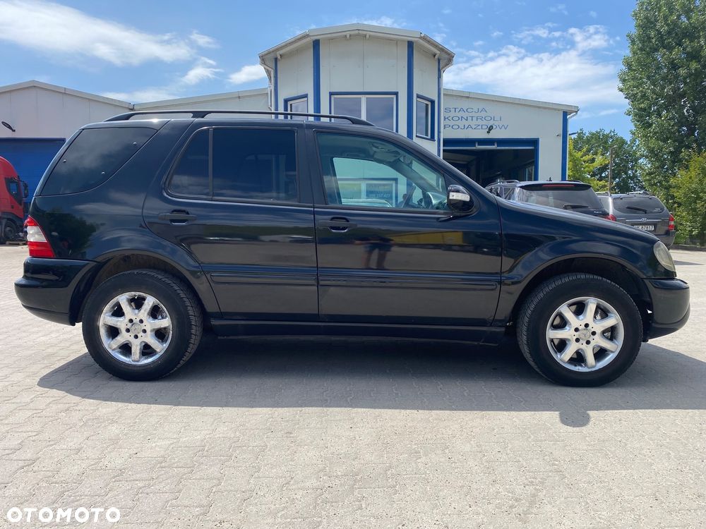 Mercedes-Benz ML - 4