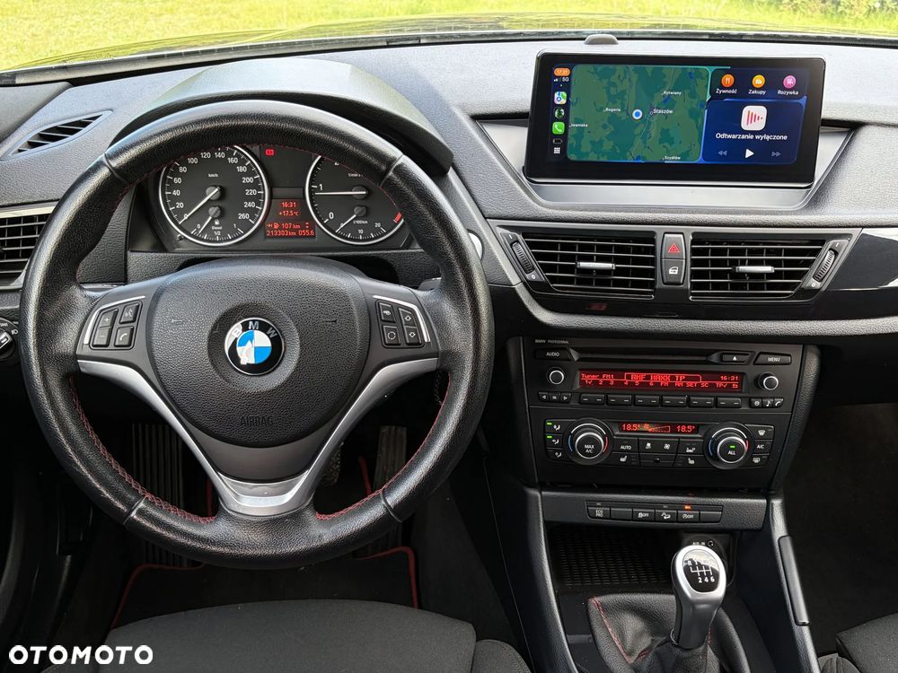 BMW X1 xDrive18d Sport Line - 6