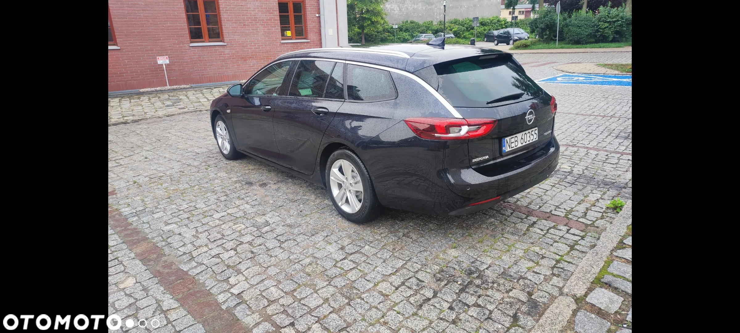 Opel Insignia 1.6 CDTI ecoFLEX Start/Stop Business Edition - 2