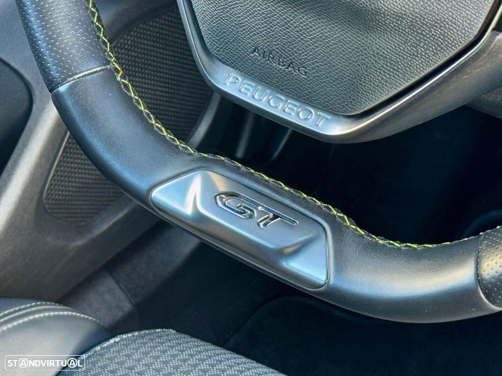 Peugeot 2008 1.2 PureTech GT Line EAT8 - 28