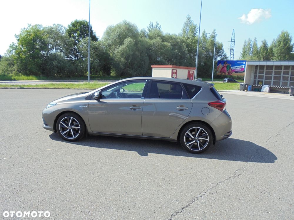 Toyota Auris - 39