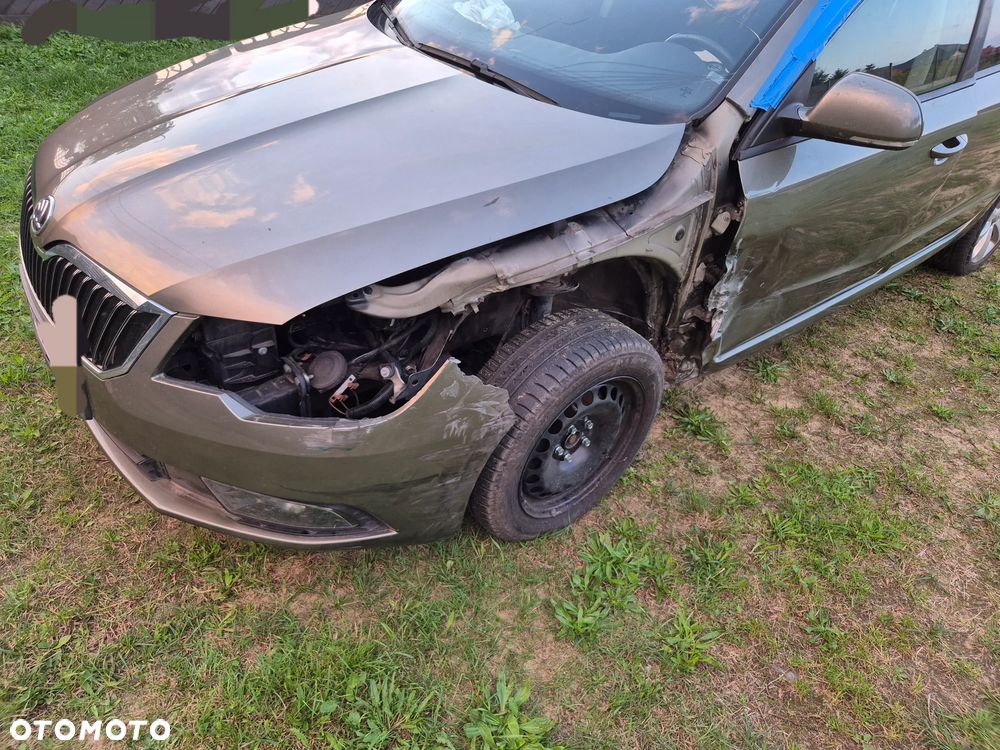 Audi A4 Avant 2.0 TDI - 4
