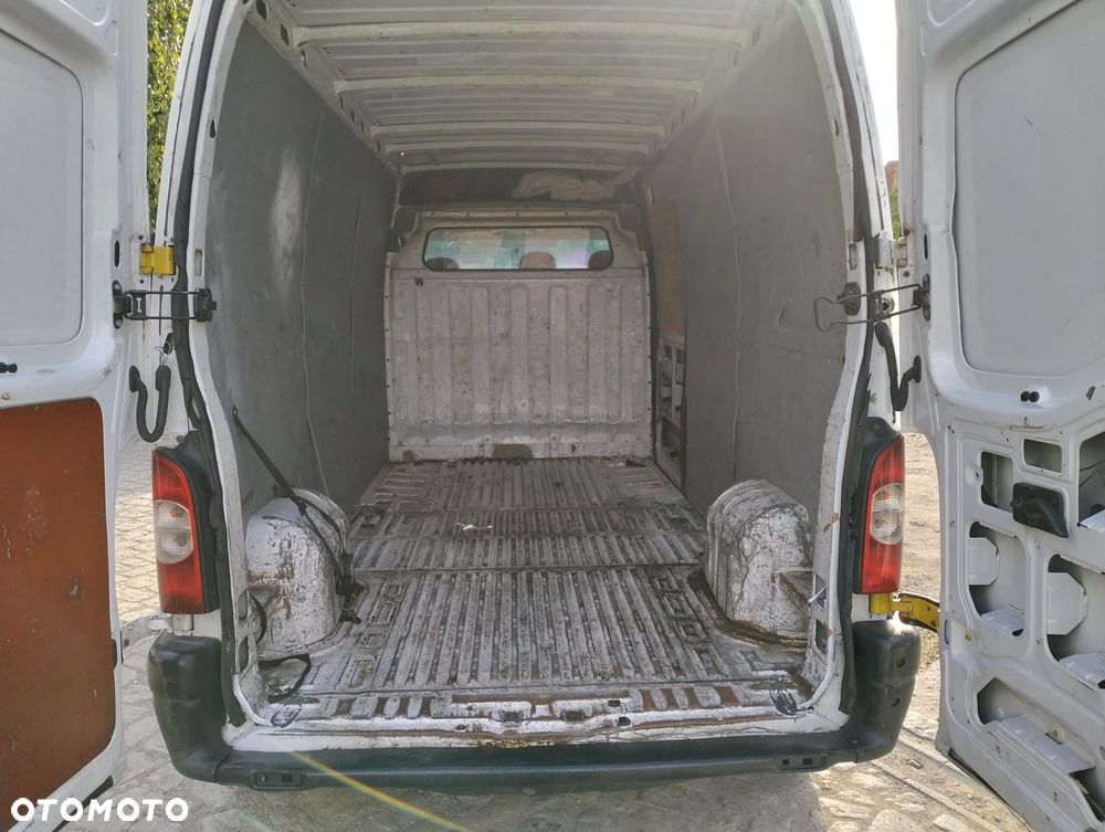 Renault Master - 10