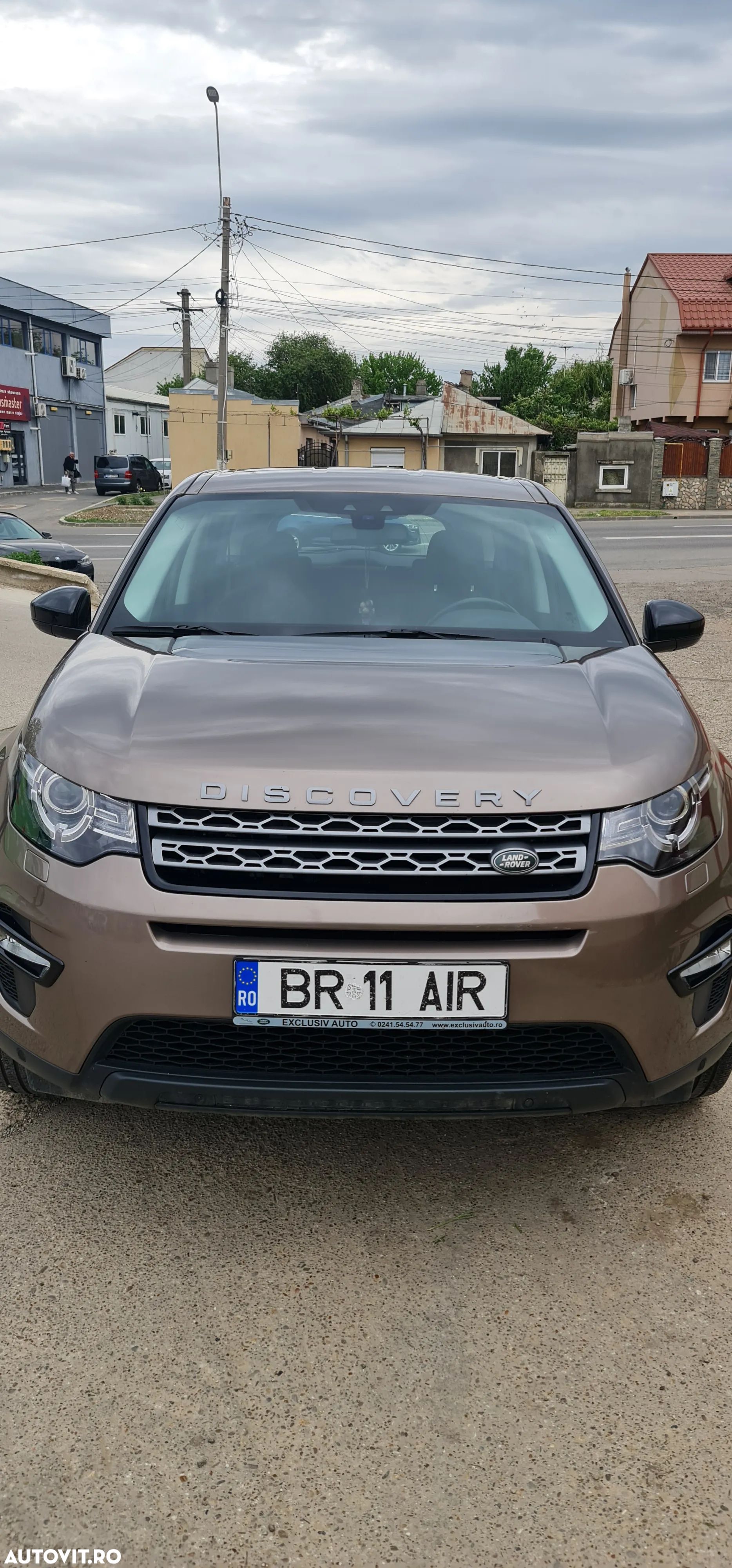 Land Rover Discovery Sport - 1