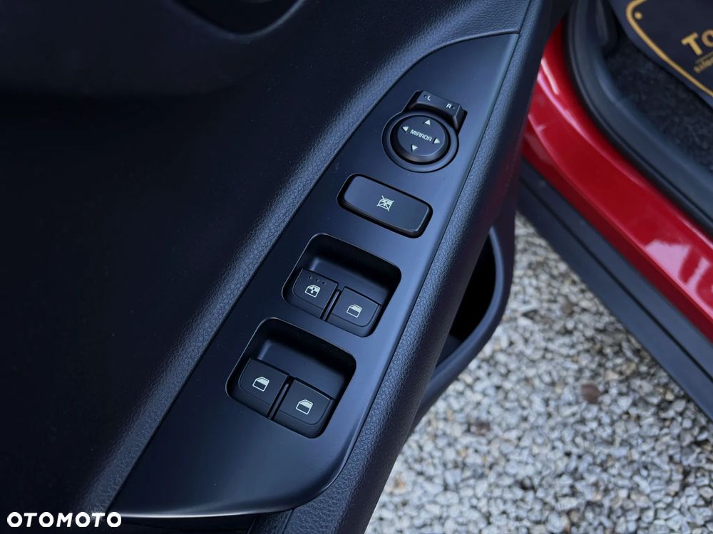 Kia Stonic 1.0 T-GDI OPF Vision - 32