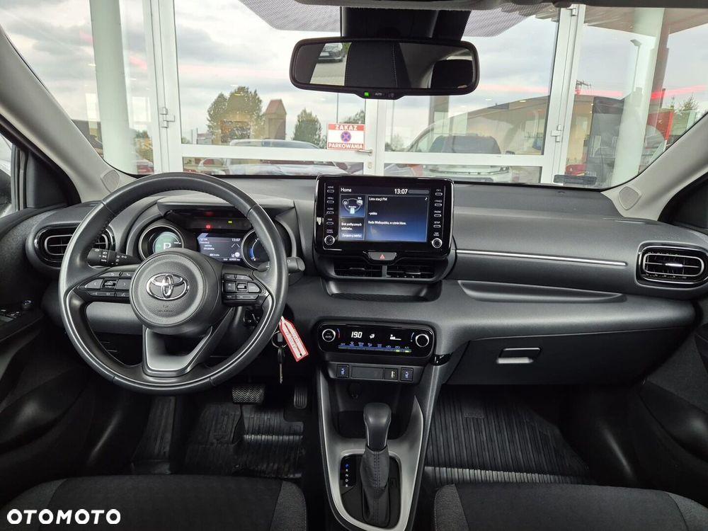 Toyota Yaris - 5