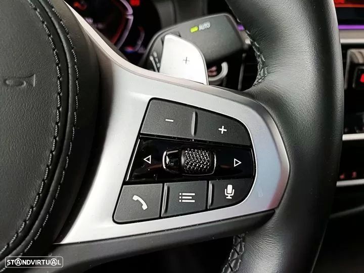 BMW 620 Gran Turismo d Pack M - 19
