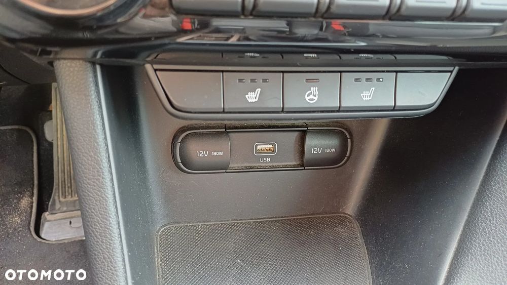 Kia Sportage 1.6 GDI 2WD Black Edition - 26
