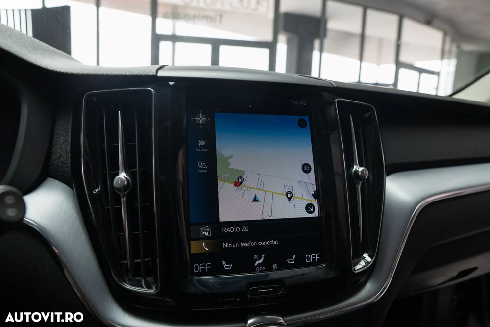 Volvo XC 60 T5 Geartronic Momentum Pro - 26