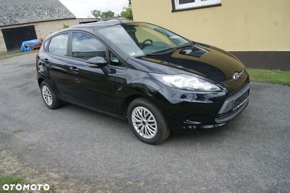 Ford Fiesta 1.25 Champions Edition - 2