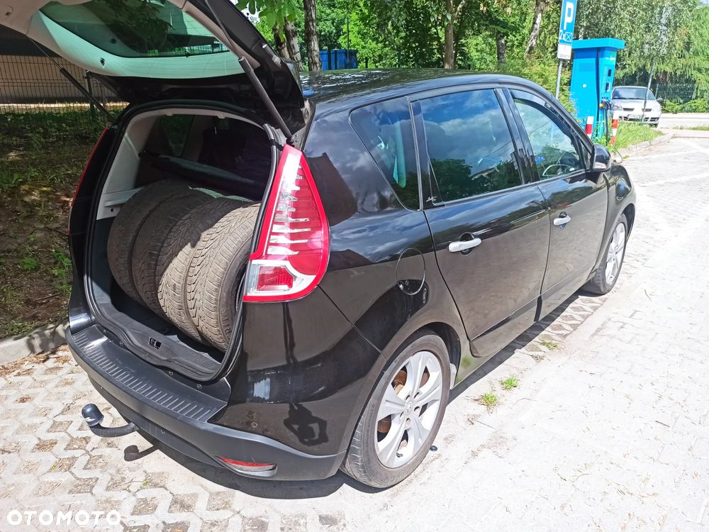 Renault Scenic 1.4 16V TCE Expression - 10