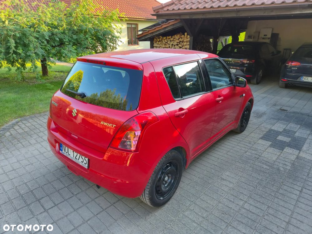 Suzuki Swift 1.3 GLX / Comfort - 2