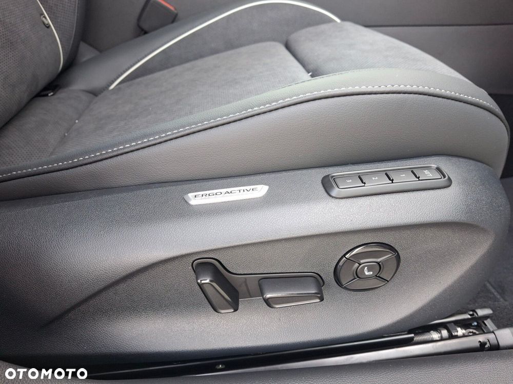 Volkswagen Passat - 20
