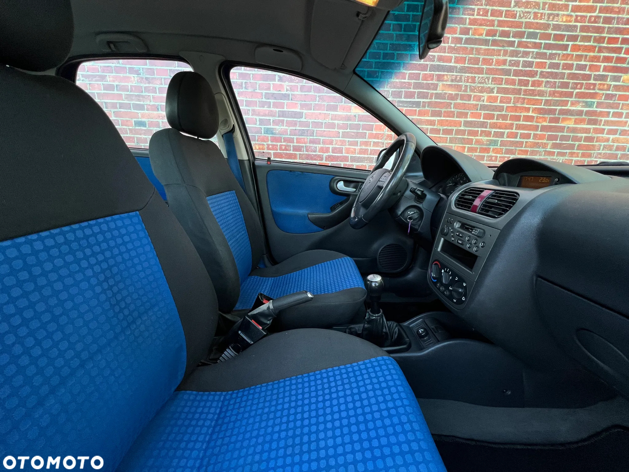 Opel Corsa - 13