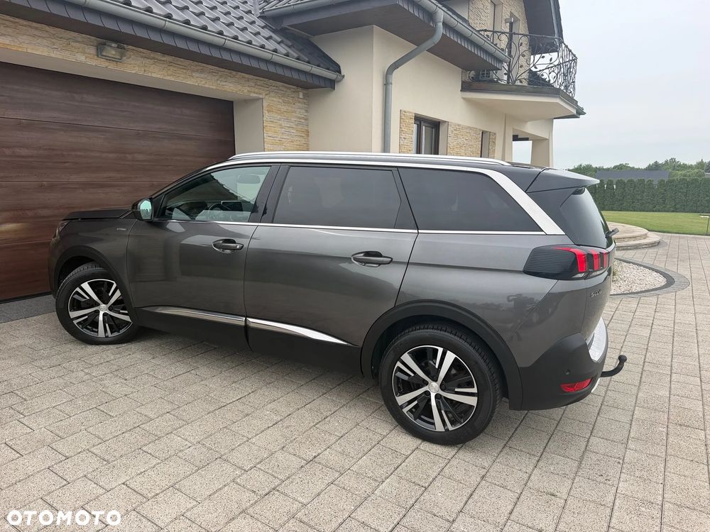 Peugeot 5008 - 7
