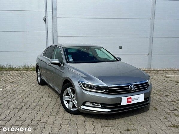 Volkswagen Passat 1.8 TSI BMT Highline DSG - 4