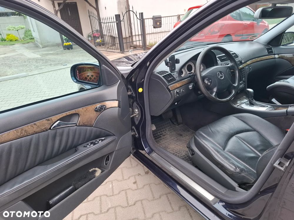 Mercedes-Benz Klasa E 320 T Avantgarde - 18