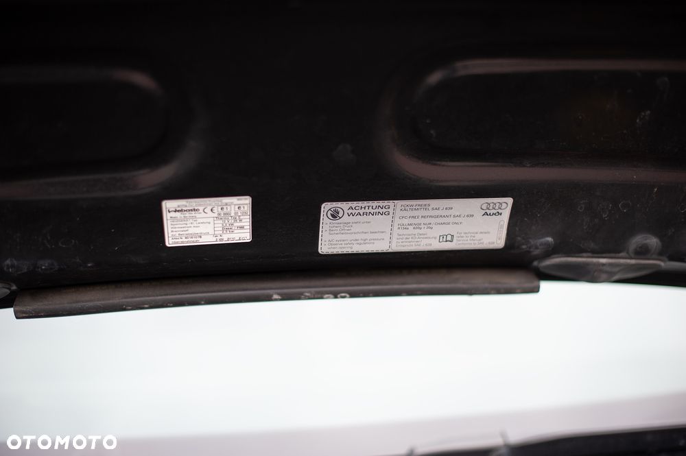 Audi A8 3.0 TDI DPF quattro - 32