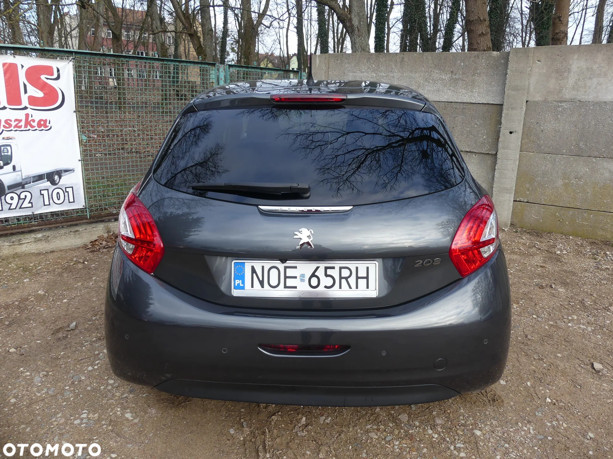 Peugeot 208 1.2 PureTech Style - 15