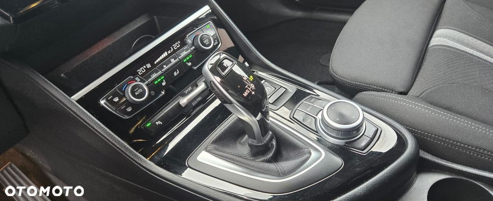 BMW Seria 2 218d GT Sport Line - 40