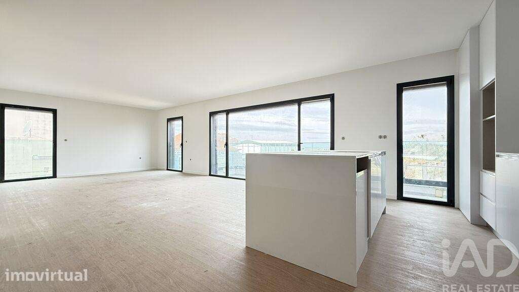 Apartamento T2 em Esgueira de 206,00 m2 - Grande imagem: 2/18