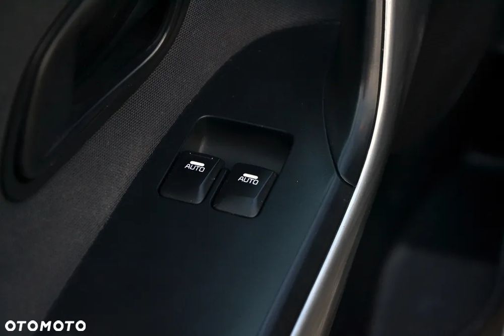 Kia Ceed 1.4 CVVT Attract plus - 26