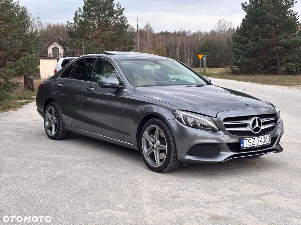 Mercedes-Benz Klasa C 300 9G-TRONIC - 2
