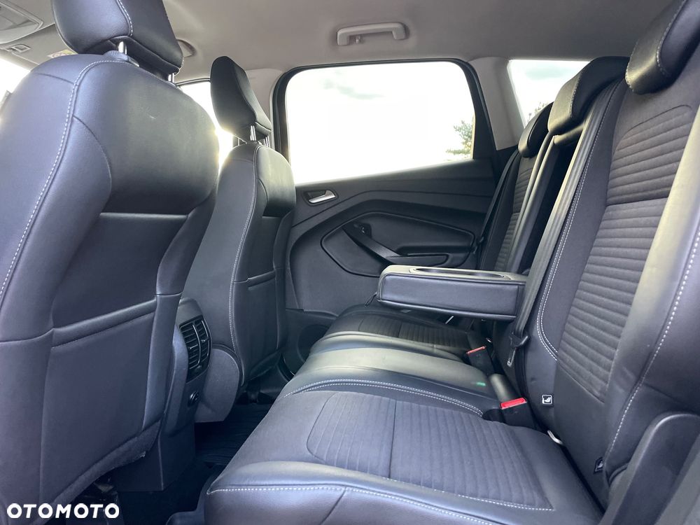 Ford Kuga 2.0 TDCi 4x4 Titanium - 11