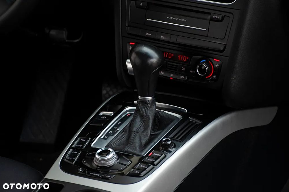 Audi A4 Avant 2.0 TFSI quattro S tronic S line Sportpaket - 28