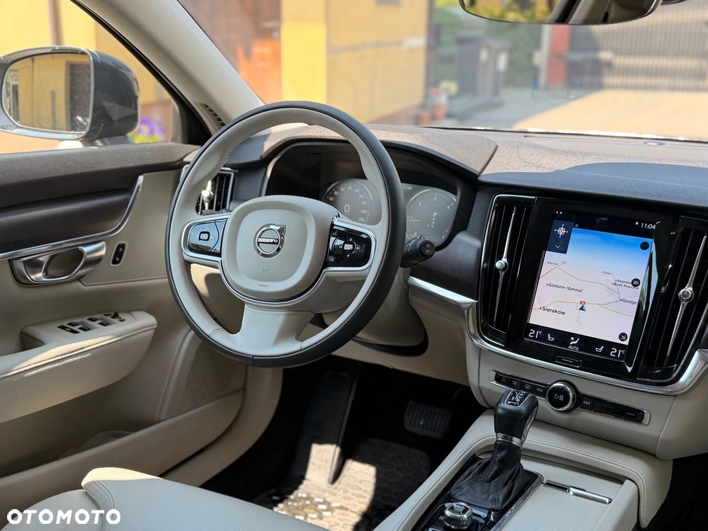 Volvo V90 Cross Country D5 AWD - 10
