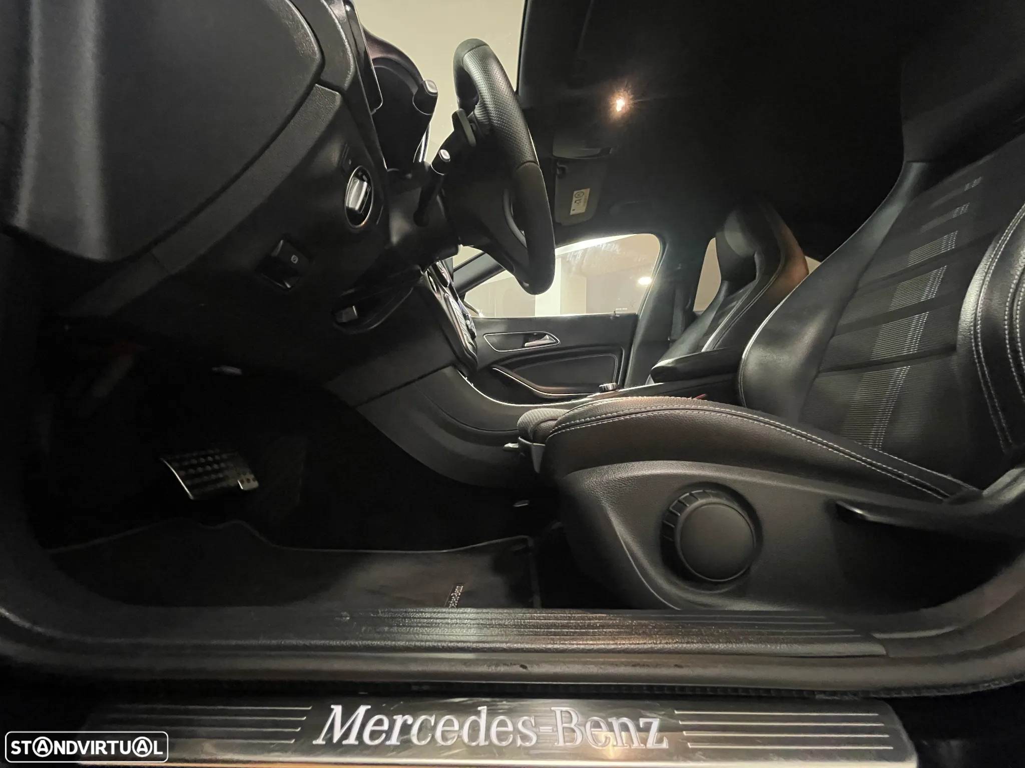 Mercedes-Benz CLA 200 (CDI) d 7G-DCT AMG Line - 42