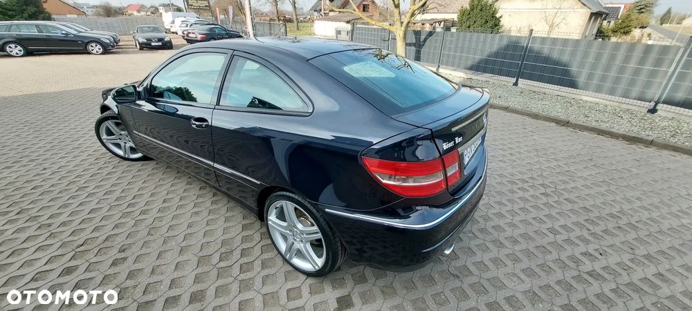 Mercedes-Benz CLC - 41