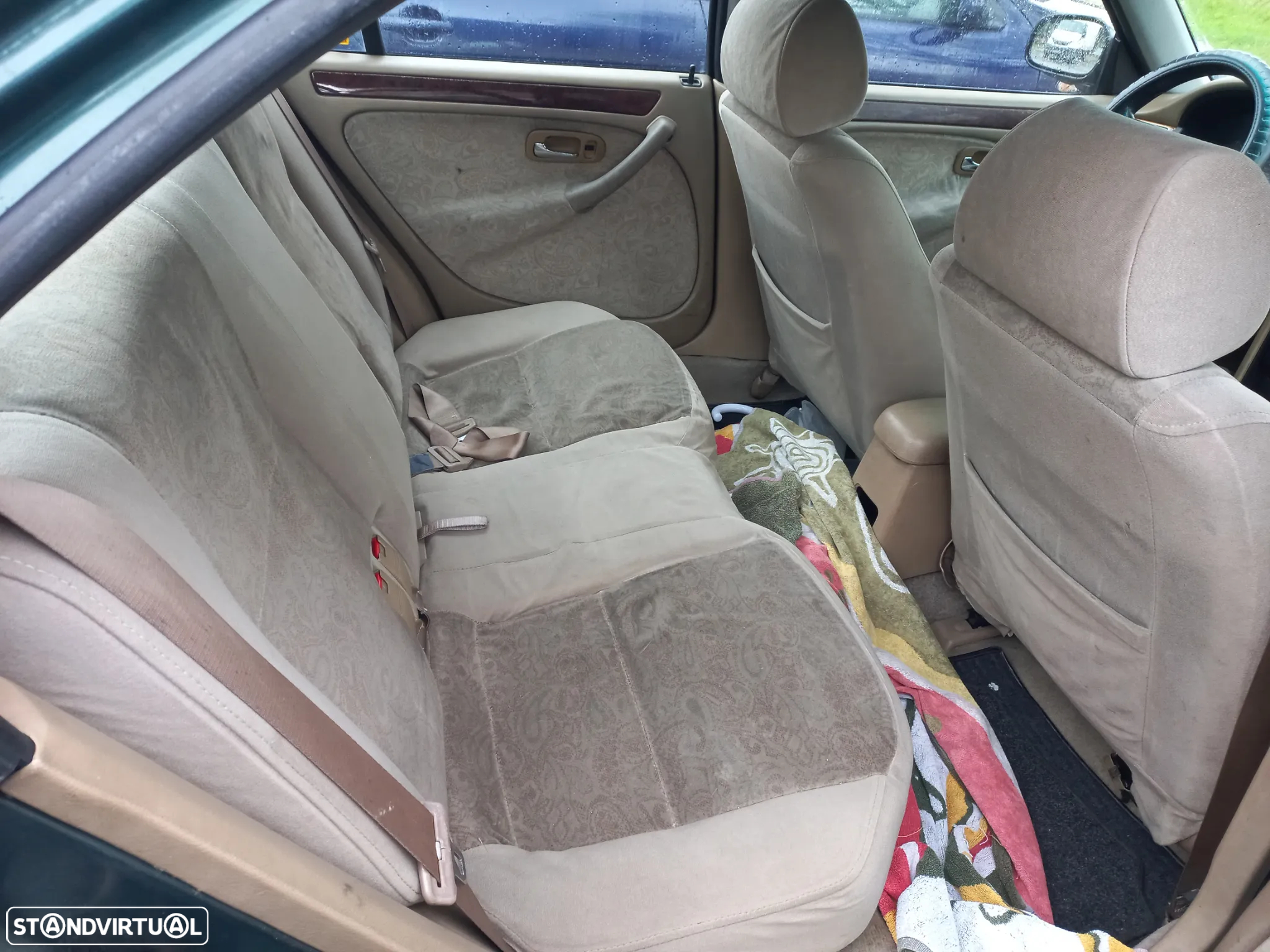 Rover 414 - 7