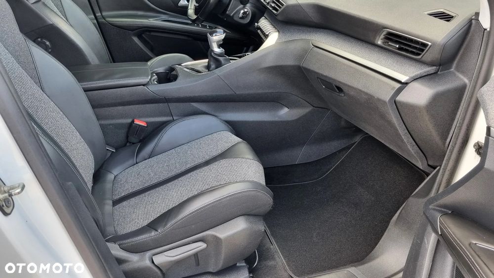Peugeot 3008 BlueHDi 150 Stop & Start Allure - 12