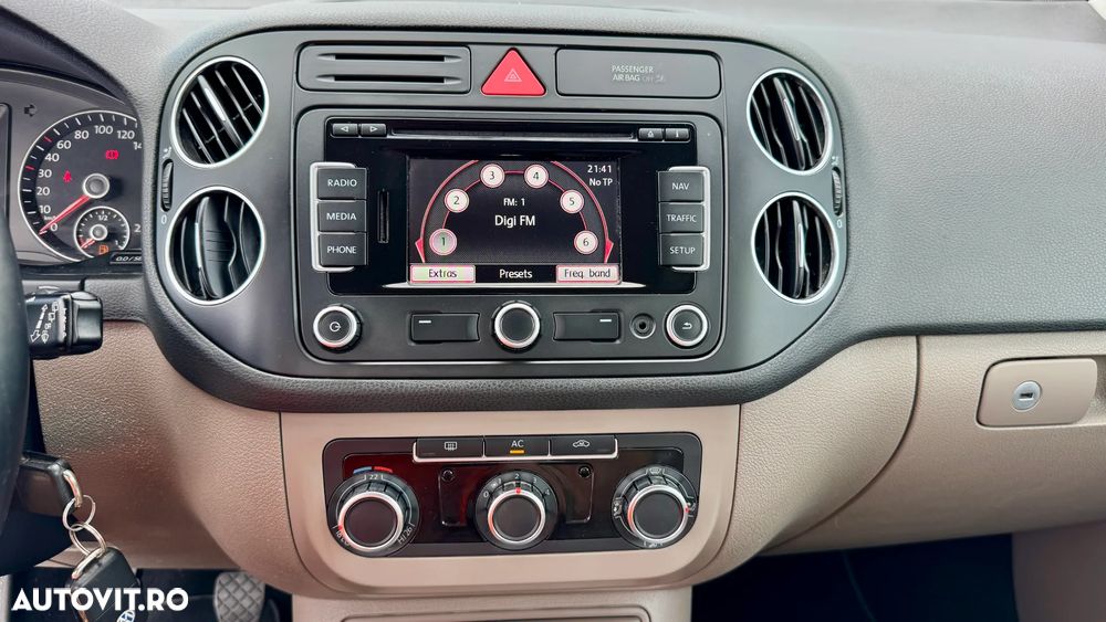 Volkswagen Golf Plus 1.4 TSI Comfortline - 14