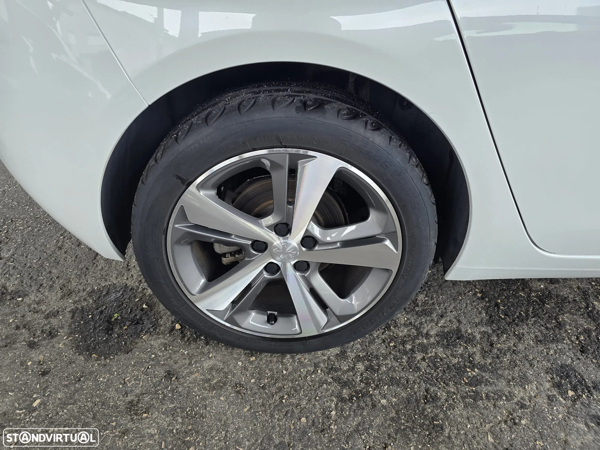 Peugeot 308 1.5 BlueHDi Allure Pack - 8