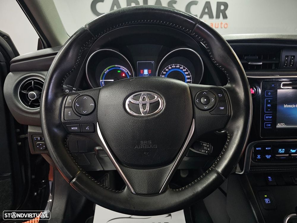 Toyota Auris - 15