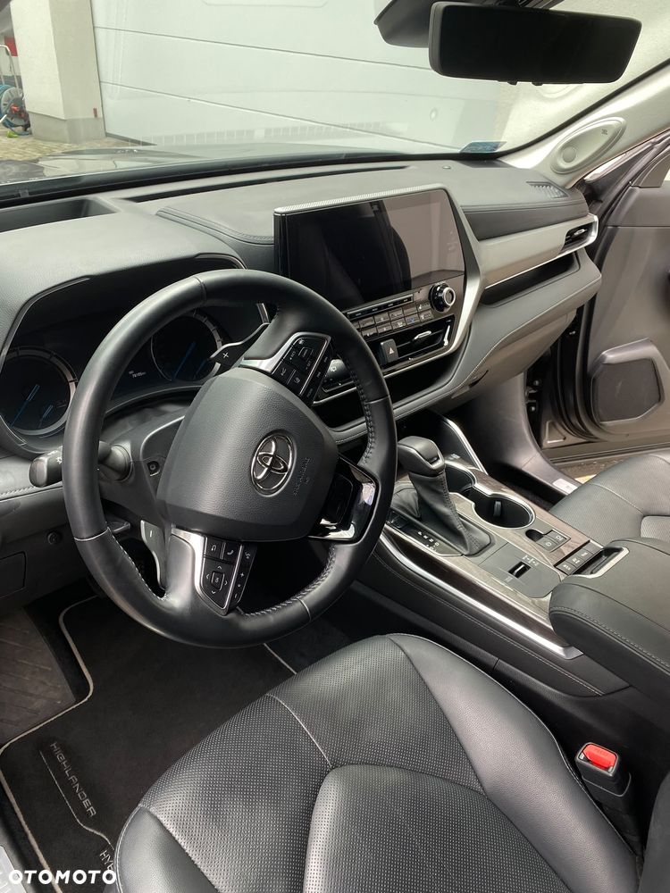 Toyota Highlander 2.5 Hybrid Executive - 13