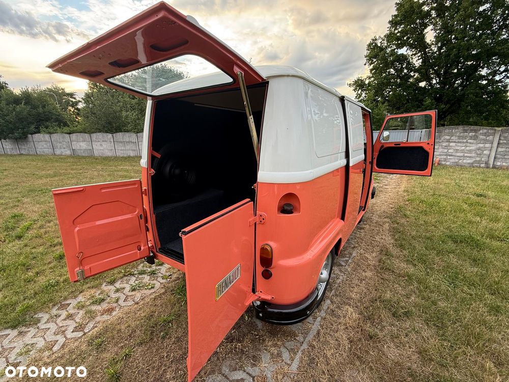 Renault Estafette - 11