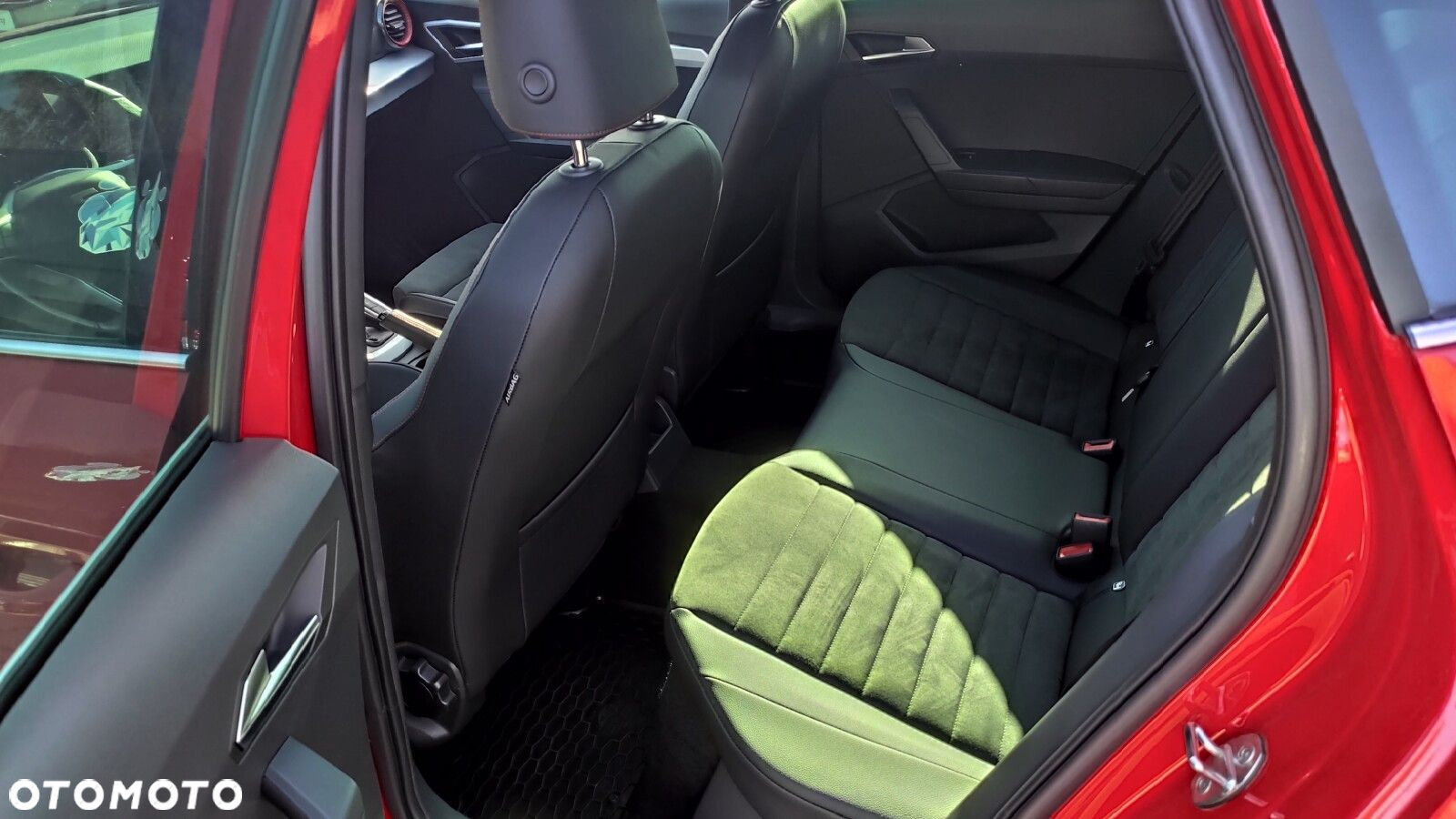 Seat Arona - 8