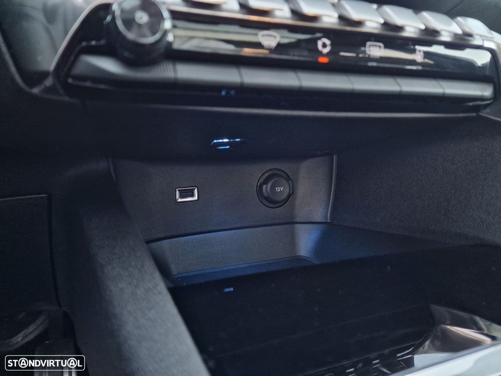 Peugeot 3008 1.2 PureTech GT Line - 29