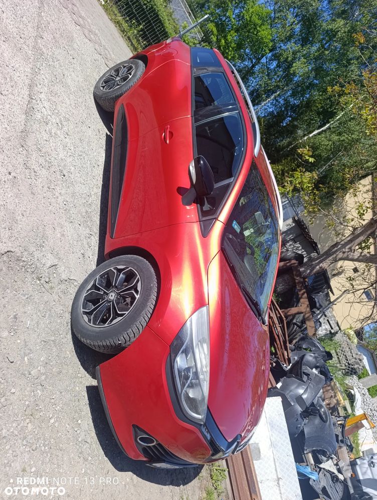 Renault Clio 0.9 TCe Limited - 32