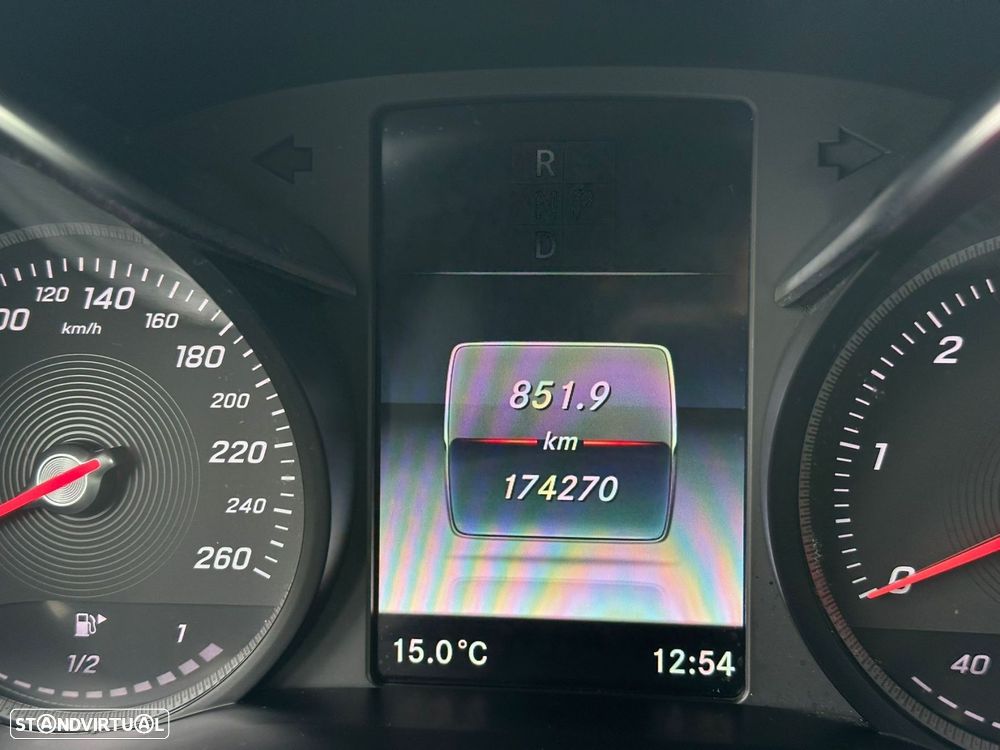 Mercedes-Benz GLC 220 d 4Matic 9G-TRONIC - 9