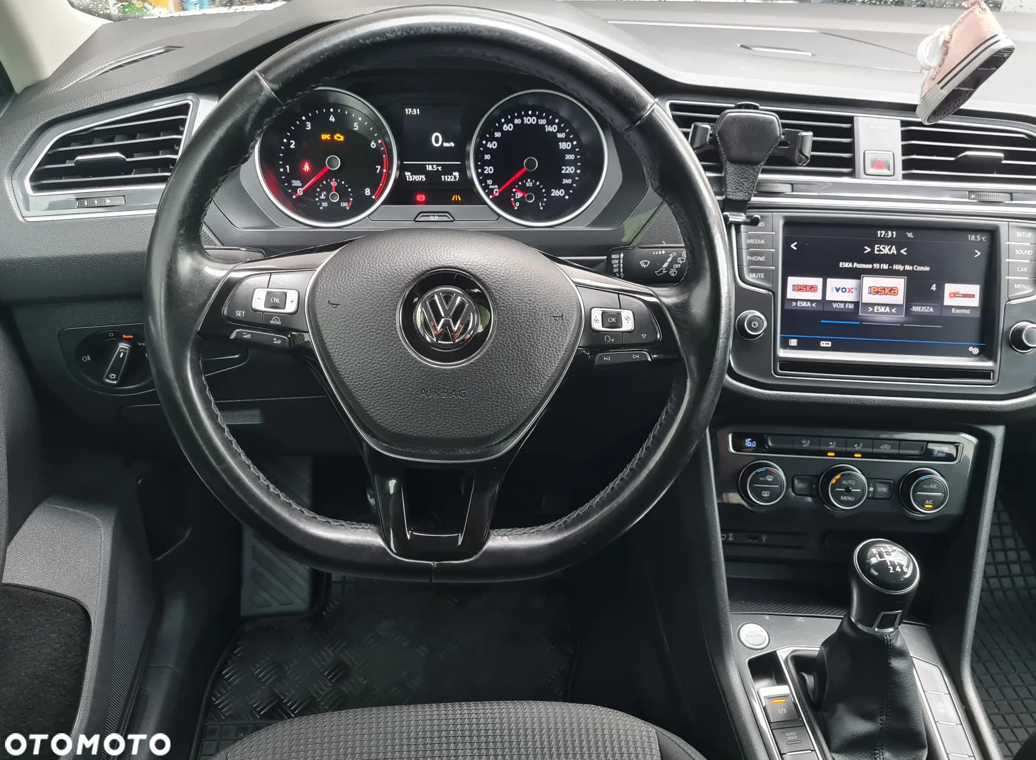 Volkswagen Tiguan - 10