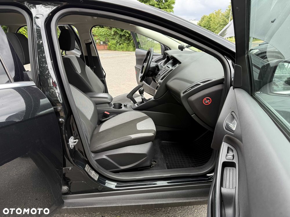 Ford Focus - 8