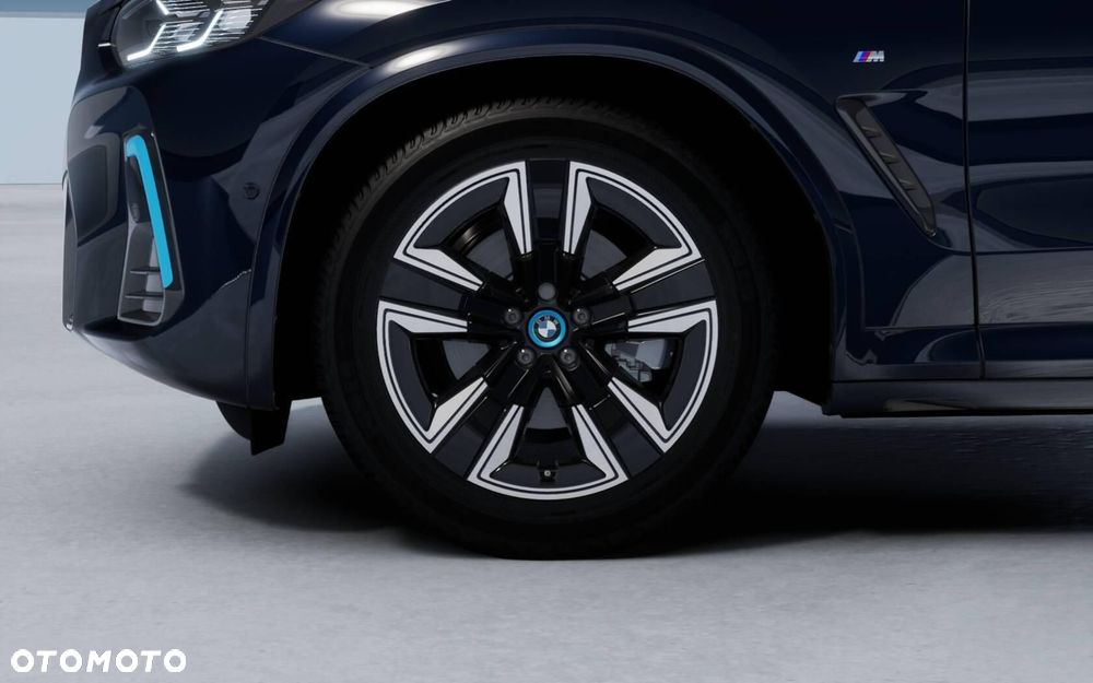 BMW iX3 80kWh Inspiring - 4