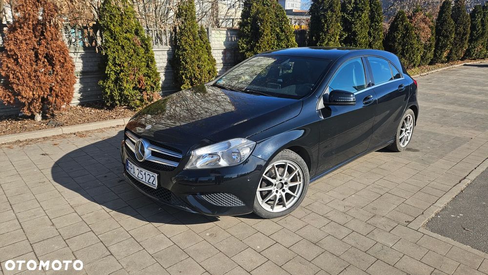 Mercedes-Benz Klasa A 180 (BlueEFFICIENCY) - 4