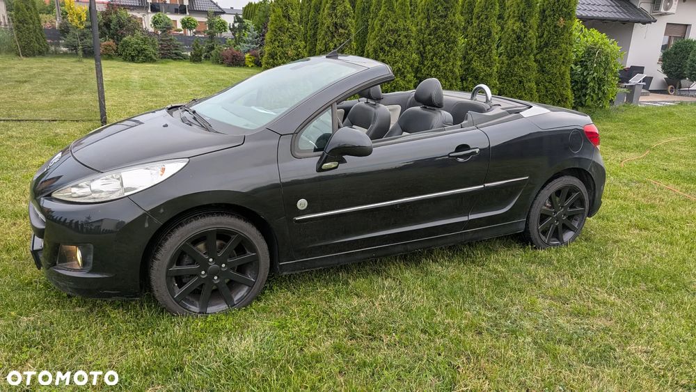 Peugeot 207 CC - 11