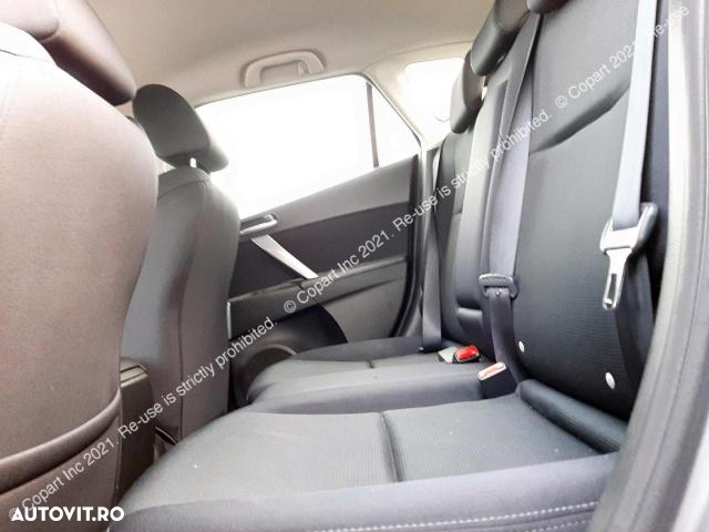 Dezmembrez Mazda 3 BL 2.2 tdi - 6
