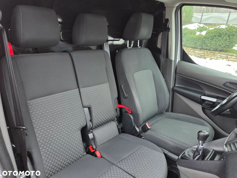 Ford Transit Connect - 24